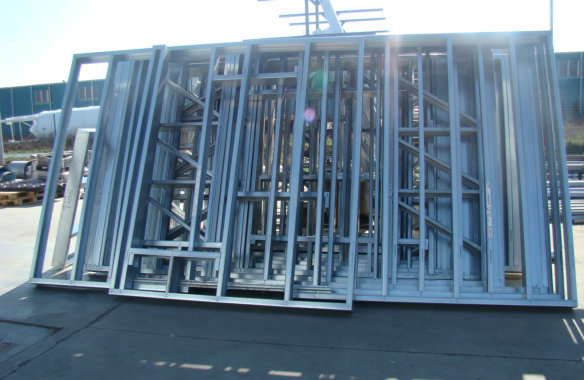 Tibi House|Steel frame pre-assembly