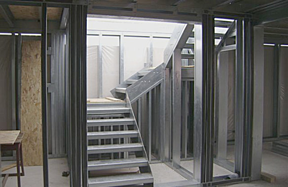 Tănase House|Interior stairs steel structure