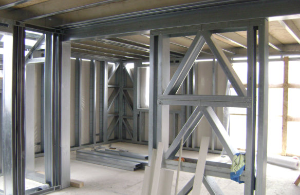 Tănase House|Interior steel frame